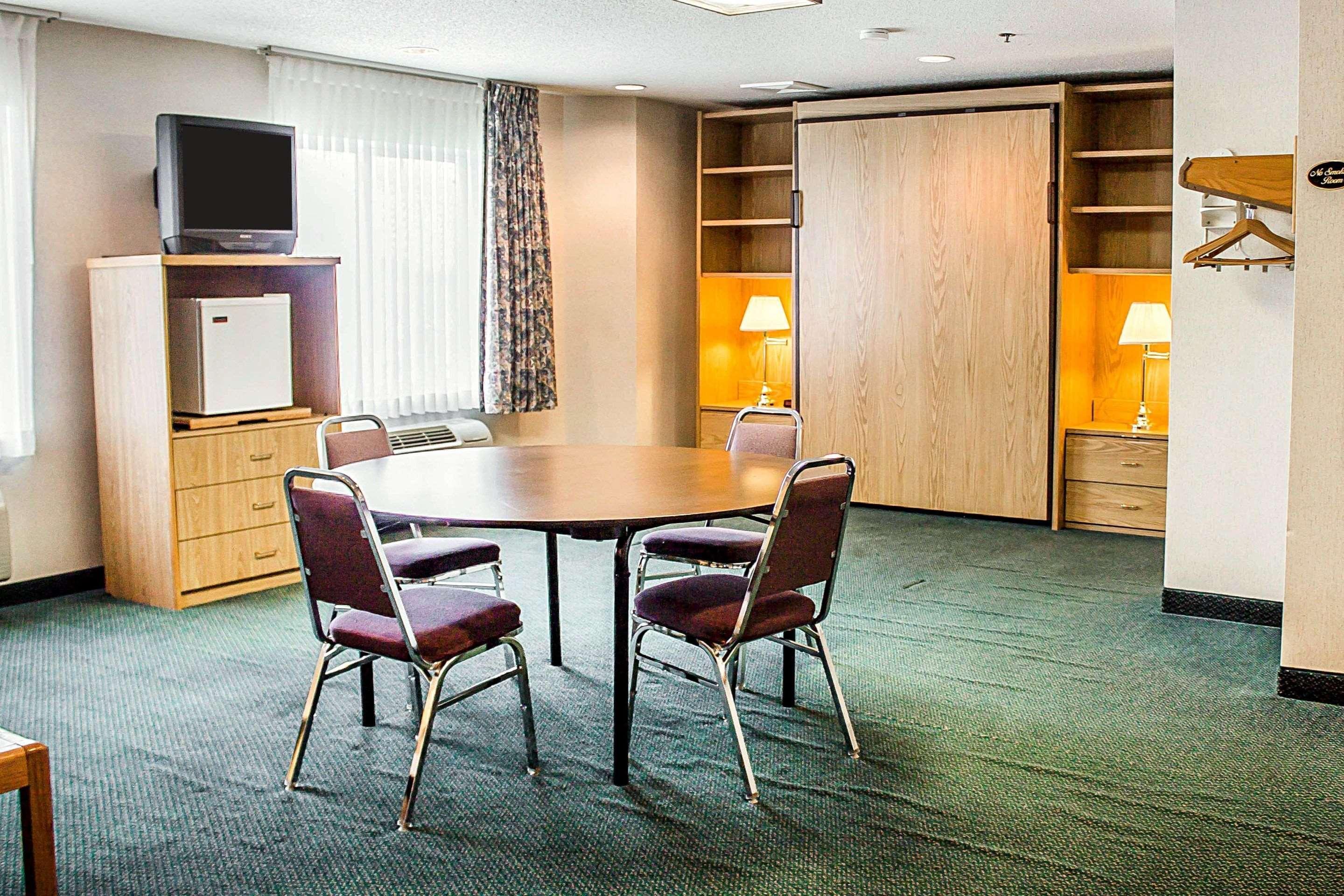 Rodeway Inn Abbotsford Εξωτερικό φωτογραφία